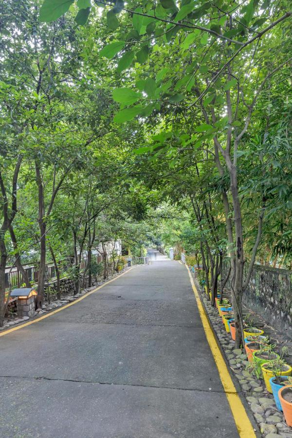 Club Mahindra Corbett Hotel Dhikuli Екстериор снимка