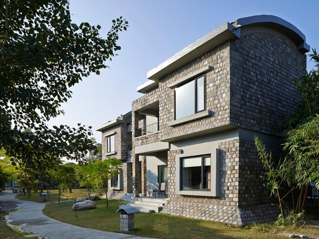 Club Mahindra Corbett Hotel Dhikuli Екстериор снимка